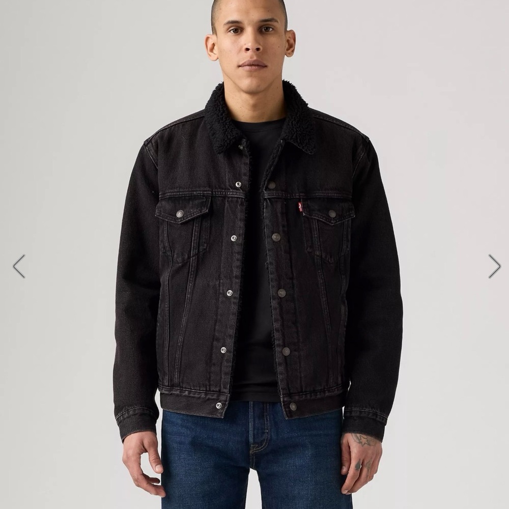 Men's Black Denim Jacket with Sherpa Collar Size M